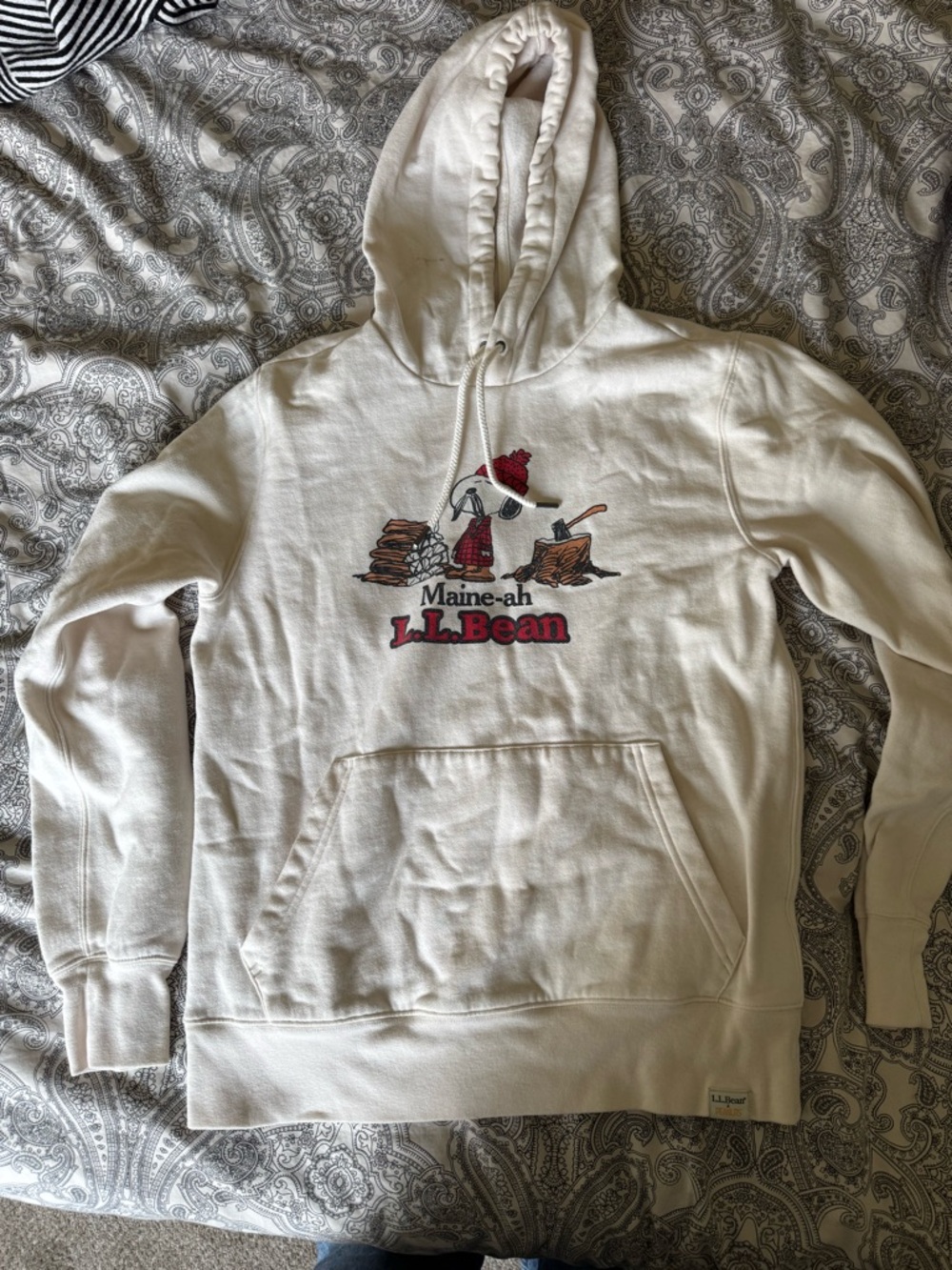 L.L. Bean x peanuts hoodie